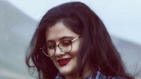 اختصاصی ایرانوایر؛ فشار بر خانواده مهسا امینی برای اعتراف تلویزیونی