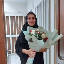 سارا سیاهپور، از فعالین صنفی معلمان تهران و البرز ، امروز ۱۲ شهریور  ۱۴۰۱ با قرار وثیقه ۳۰۰ میلیون تومانی آزاد شد.