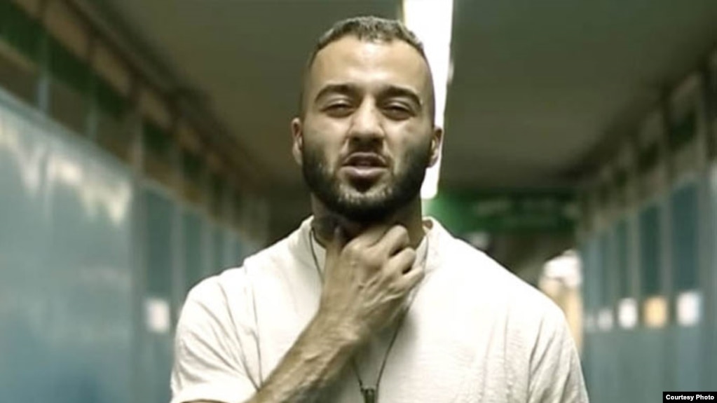 کفیل سیاسی توماج صالحی اعلام کرد درباره وضعیت این خواننده بازداشتشده با بالاترین مقامهای حقوق بشری و قضایی اروپا نامهنگاری کرده است